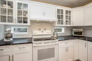white kitchen cabinets