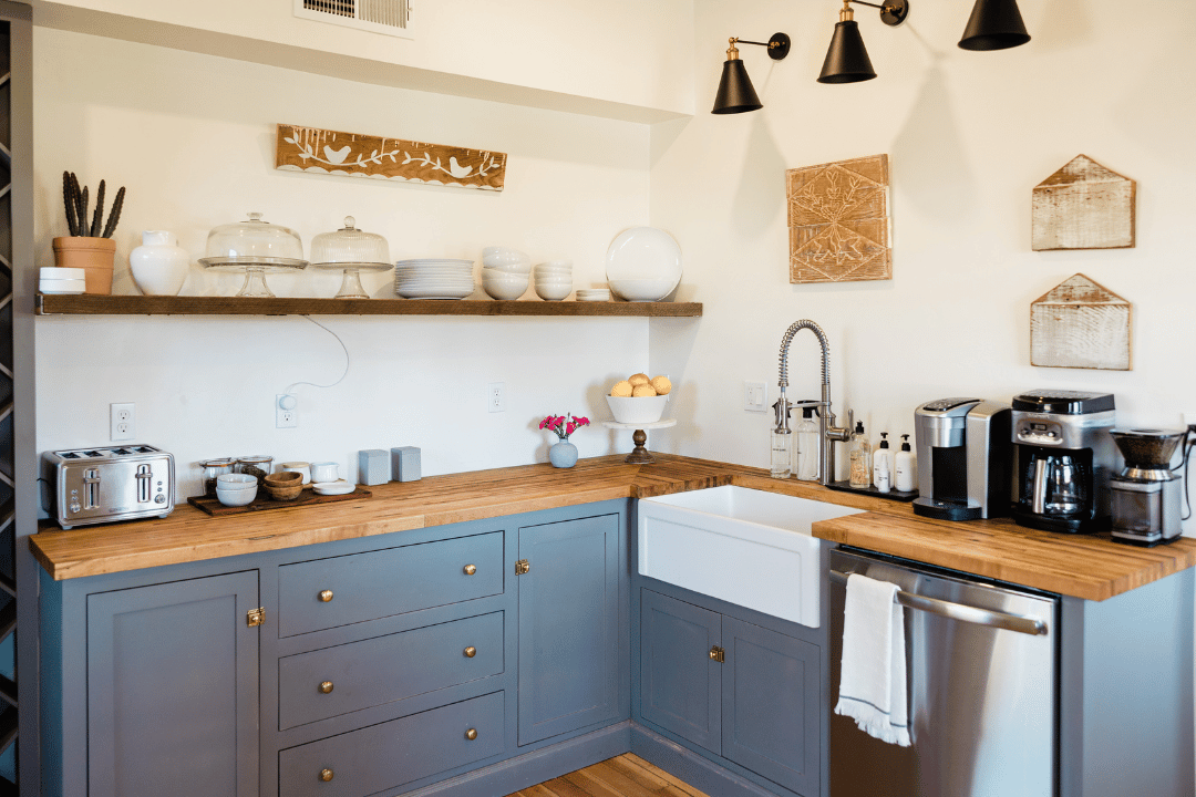 L-shaped kitchen layout Putnam County Putnam County